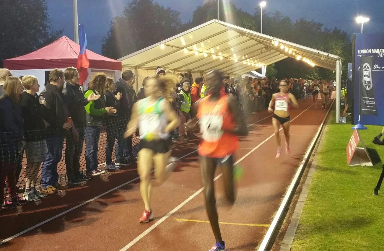 Linet Masai and Jess Andrews at Night of the 10,000 metre PBs